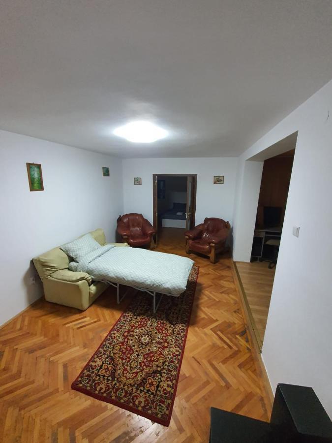 Maria'S Apartments Тиргу-Муреш Екстер'єр фото
